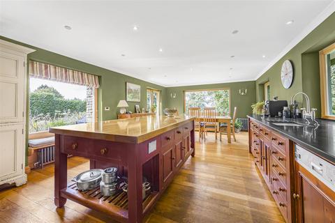 Outwoods Ashley Road, Battledown, Cheltenham, GL52 6QJ