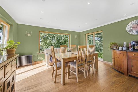 Outwoods Ashley Road, Battledown, Cheltenham, GL52 6QJ