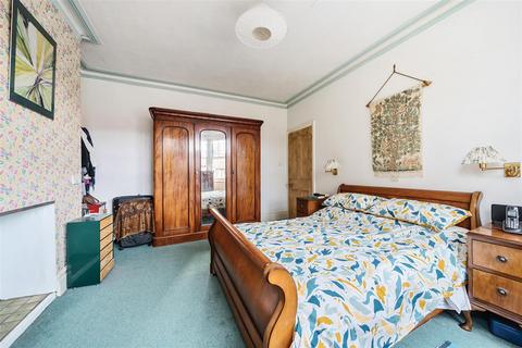 3 bedroom terraced house for sale, Netherfield Road, London N12