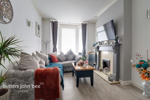 2 bedroom end of terrace house for sale, Bradfield Road, Crewe