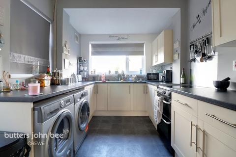 120 Bradfield Road, Coppenhall, Crewe, CW1 3RD