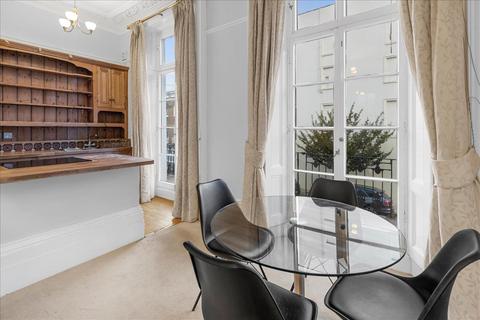 1 bedroom apartment to rent, Norland Square , London, Royal Borough of Kensington and Chelsea, W11