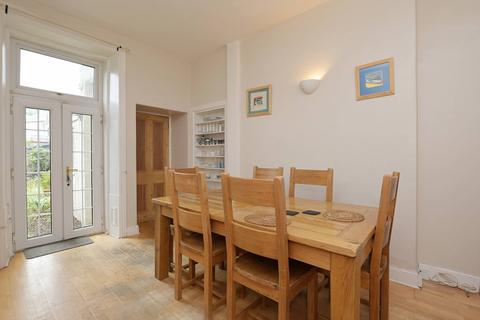 91 Bellevue Road, Edinburgh, EH7 4DH