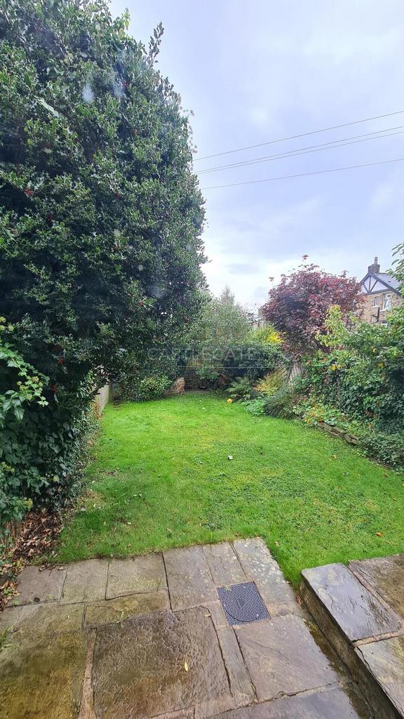 57 Birkby Hall Road, Huddersfield, HD2 2 TL (9)