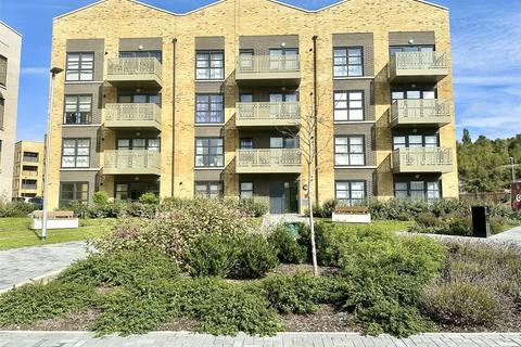 2 bedroom flat for sale, Eastern Avenue, Western Cross, Ebbsfleet Valley, Swanscombe, DA10