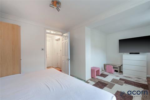 1 bedroom apartment for sale, Bittern Court, London NW9