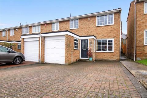 3 bedroom end of terrace house for sale, Larchmore Close, Swindon SN25