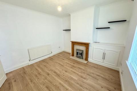 2 bedroom terraced house to rent, Brunton Street, Darlington DL1