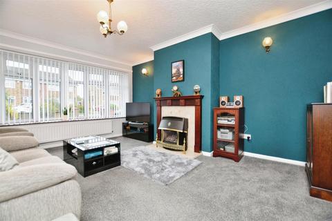 3 bedroom semi-detached house for sale, Ogilvy Drive, Scunthorpe