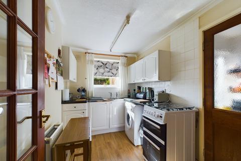 166 Stonegarth, Carlisle, CA2 6PE