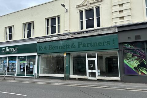 Retail property (high street) to rent, Retail Unit, 7 Bath Road, Cheltenham, GL53 7HG