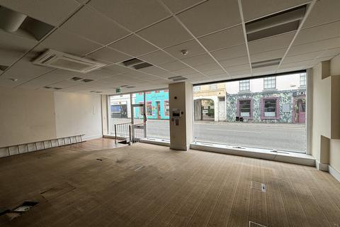 Retail property (high street) to rent, Retail Unit, 7 Bath Road, Cheltenham, GL53 7HG