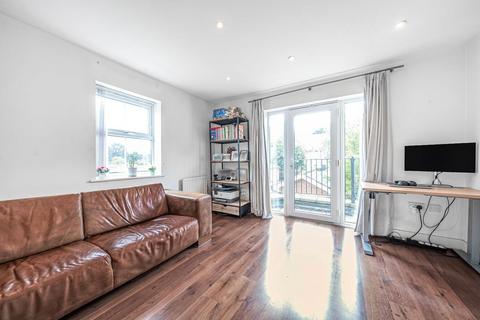 2 bedroom flat for sale, Hayes Grove, East Dulwich