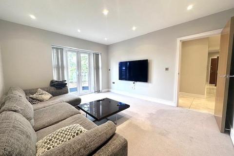 2 bedroom apartment to rent, 10 Old Park Road, Enfield