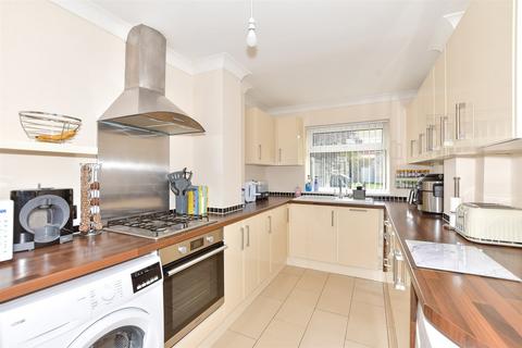 2 bedroom terraced house for sale, Staplehurst Gardens, Margate, Kent