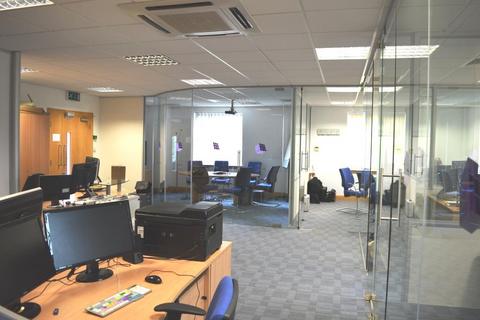 Office to rent, Wokingham, Berkshire