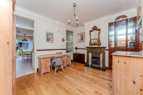 28 Altenburg Avenue, London, W13 9RN