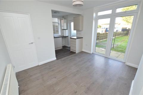 3 bedroom end of terrace house for sale, Garden Road, Bedfordshire LU6