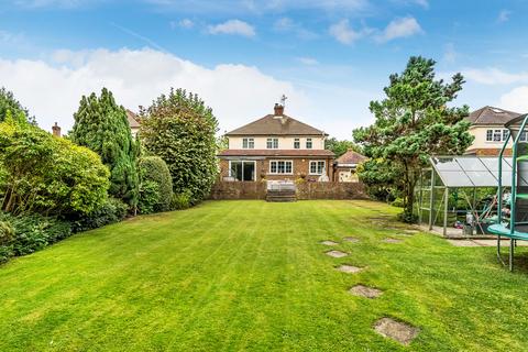 13 Meadow Lane, Edenbridge, TN8 6HT
