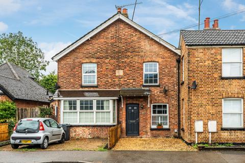 2 bedroom semi-detached house for sale, London Road, Riverhead, Sevenoaks, Kent