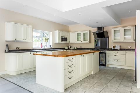 6 bedroom detached house for sale, Blackberry Road, Felcourt, East Grinstead, Surrey