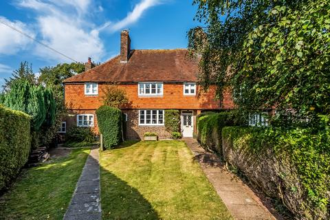 3 bedroom terraced house for sale, Plaistow Street, Lingfield, Surrey