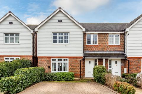 15d Grange Close, Edenbridge, TN8 5LT