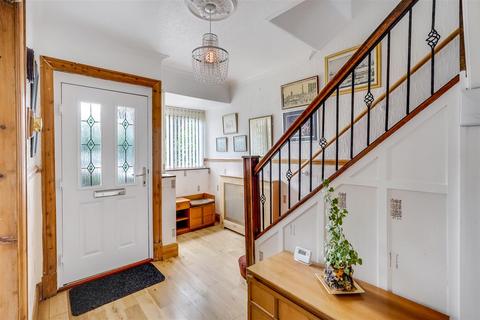 4 bedroom semi-detached house for sale, Cleveland Avenue, Darlington