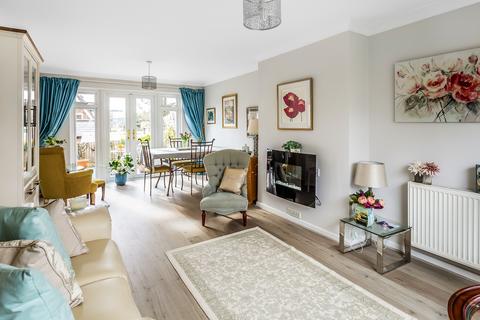 1 Sandy Lane, Westerham, TN16 1EB