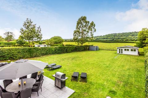 57 Park Road, Oxted, RH8 0AN