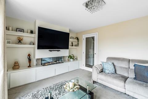 25 Hawthorn Park, Swanley, BR8 7FB