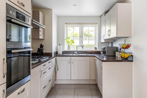 25 Hawthorn Park, Swanley, BR8 7FB