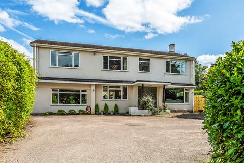 4 bedroom detached house for sale, Ricketts Hill Road, Tatsfield, Westerham, Surrey