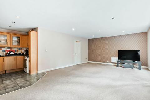 2 bedroom flat for sale, Lahnstein Court, Kettering NN16