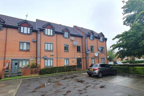 2 bedroom flat for sale, Turnstone Close, Colindale
