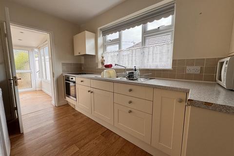61 Berkeley Road, Wroughton, Swindon, SN4 9BN