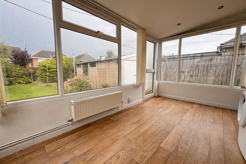 61 Berkeley Road, Wroughton, Swindon, SN4 9BN