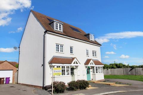 57 Ashfield Drive, Letchworth Garden City, SG6 1GP