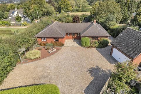 3 bedroom detached bungalow for sale, The Heath, Woolpit