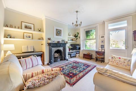 5 Burnland Terrace, Hexham, NE46 3JT