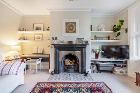 5 Burnland Terrace, Hexham, NE46 3JT