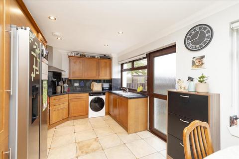 139 Cameron Crescent, Bonnyrigg, EH19 2PH