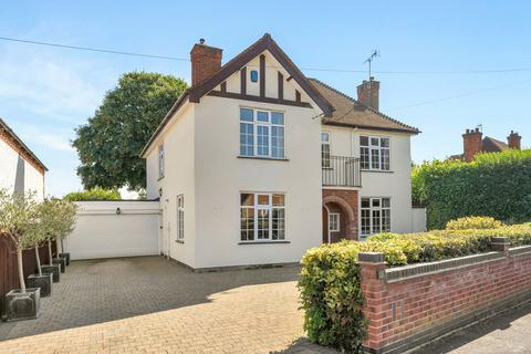 4 bedroom detached house for sale, Elms Drive, Loughborough LE12