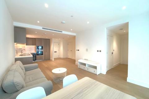 2 bedroom apartment to rent, Prince Of Wales Drive, London, SW11