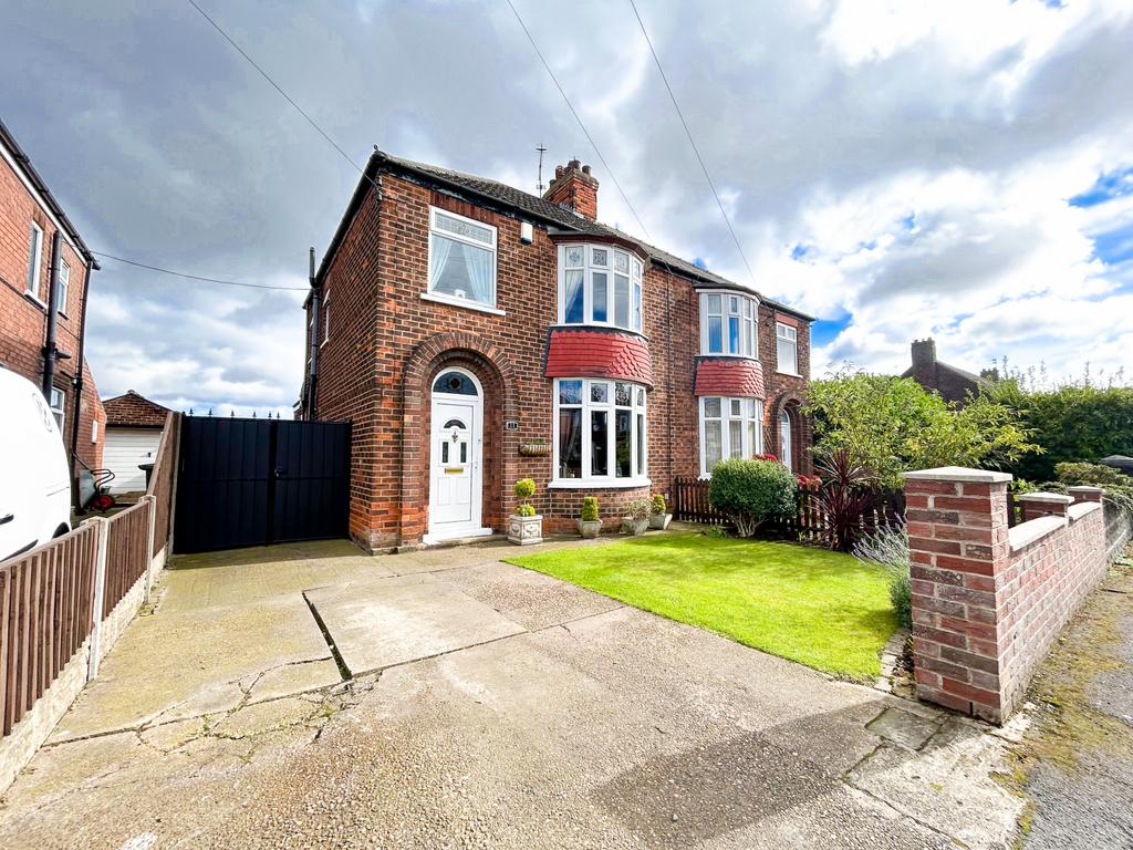 Charming 3 Bedroom Semi Detached Family Home in Q