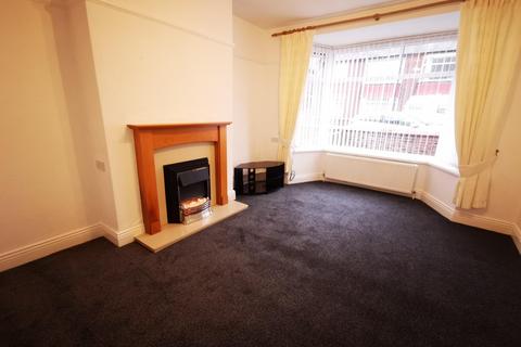 2 bedroom flat to rent, Lynn Road, Wallsend, NE28