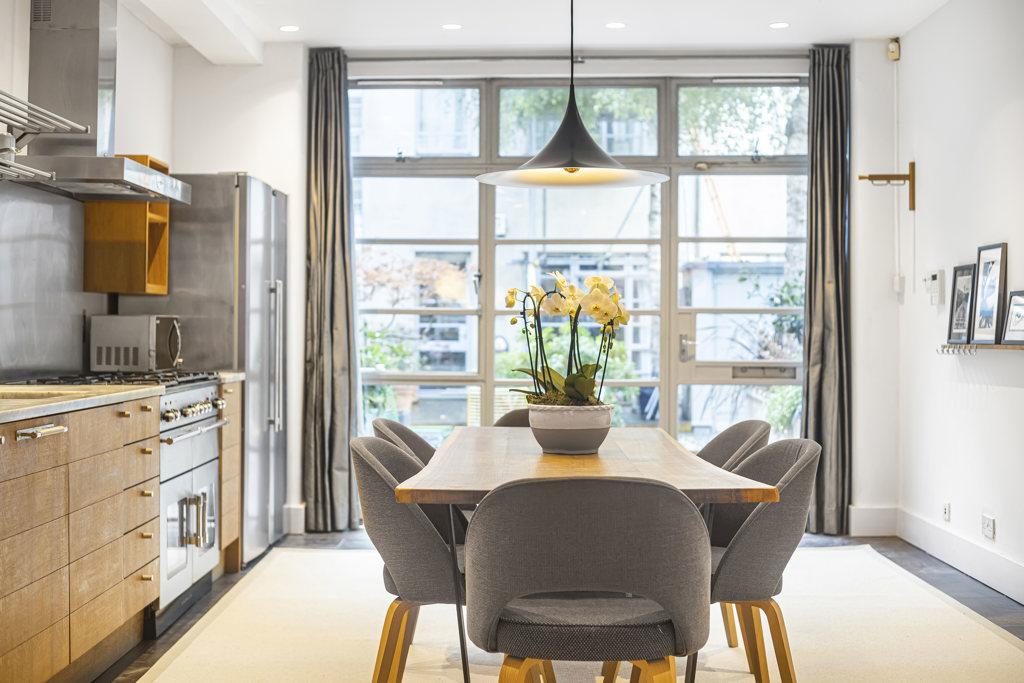 Kitchen/Reception