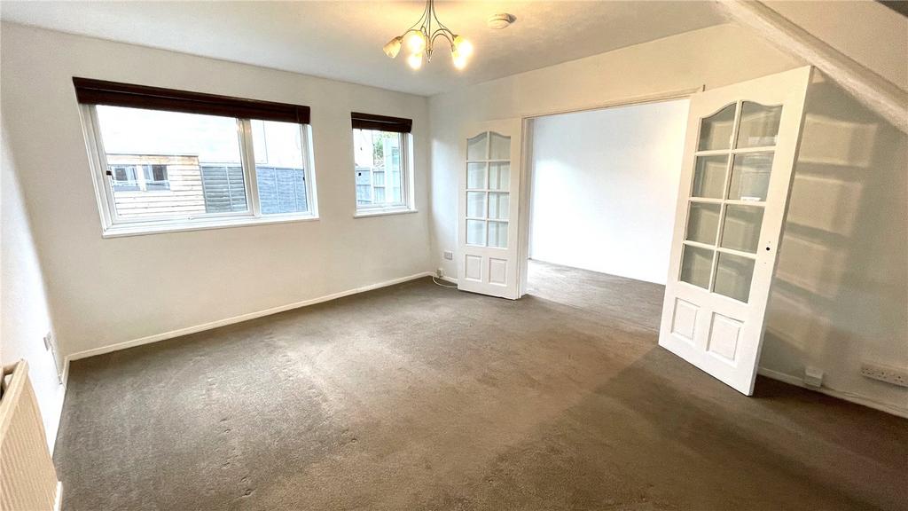 Runnymede Road, StanfordleHope... 3 bed terraced house for sale £