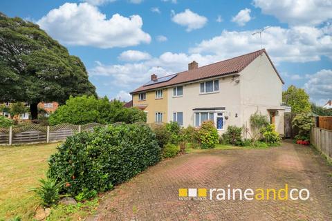 4 bedroom semi-detached house for sale, Homestead Road, Hatfield