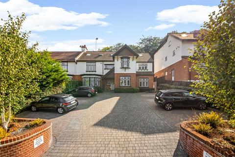 1 bedroom flat for sale, Woodcote Valley Road, Purley CR8